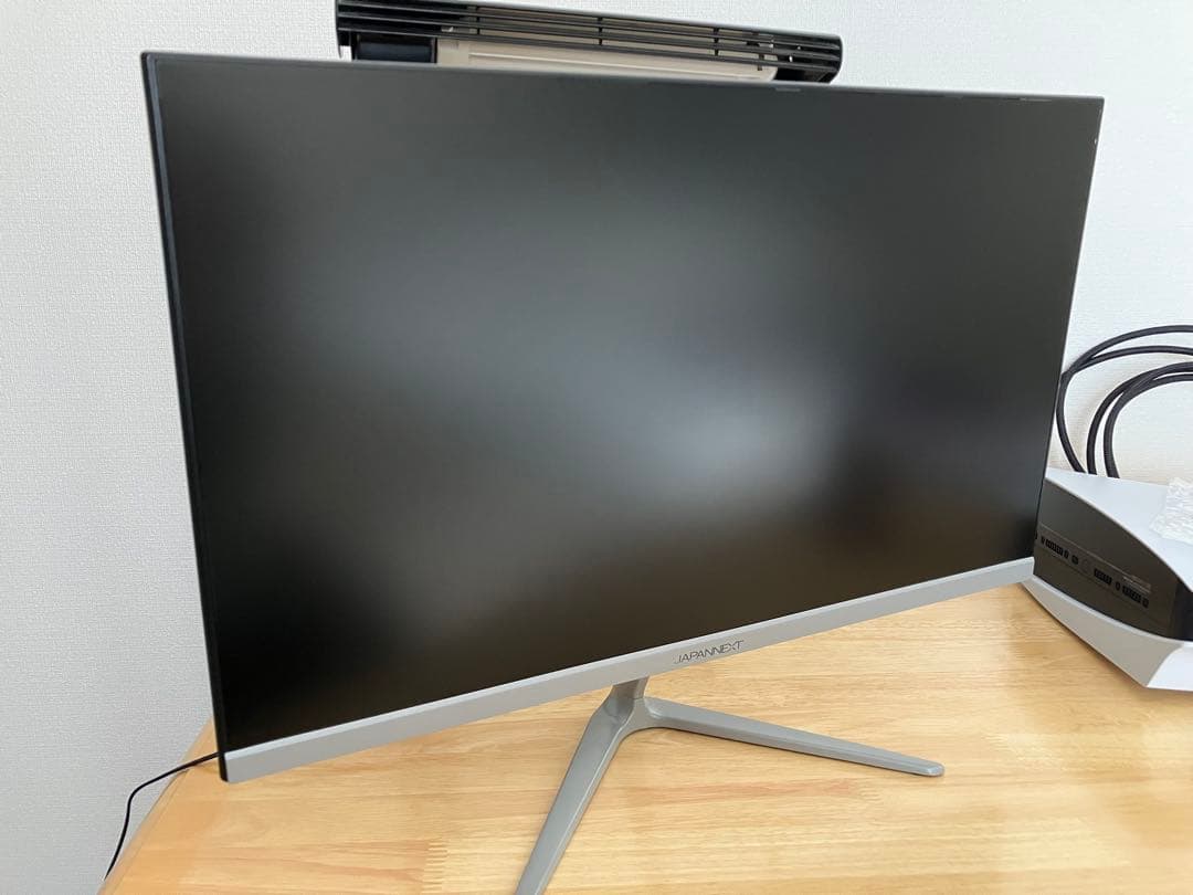21.5型ゲーミングモニター