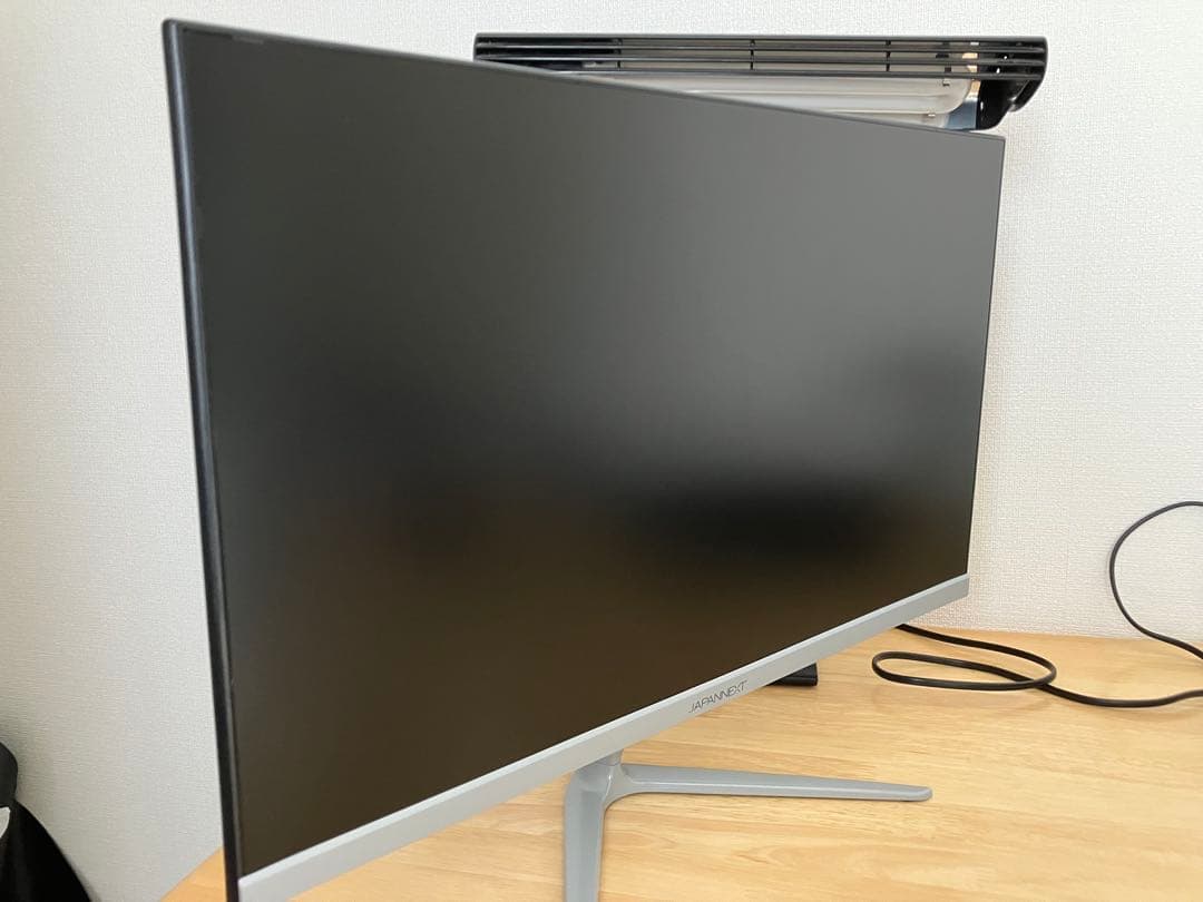 21.5型ゲーミングモニター