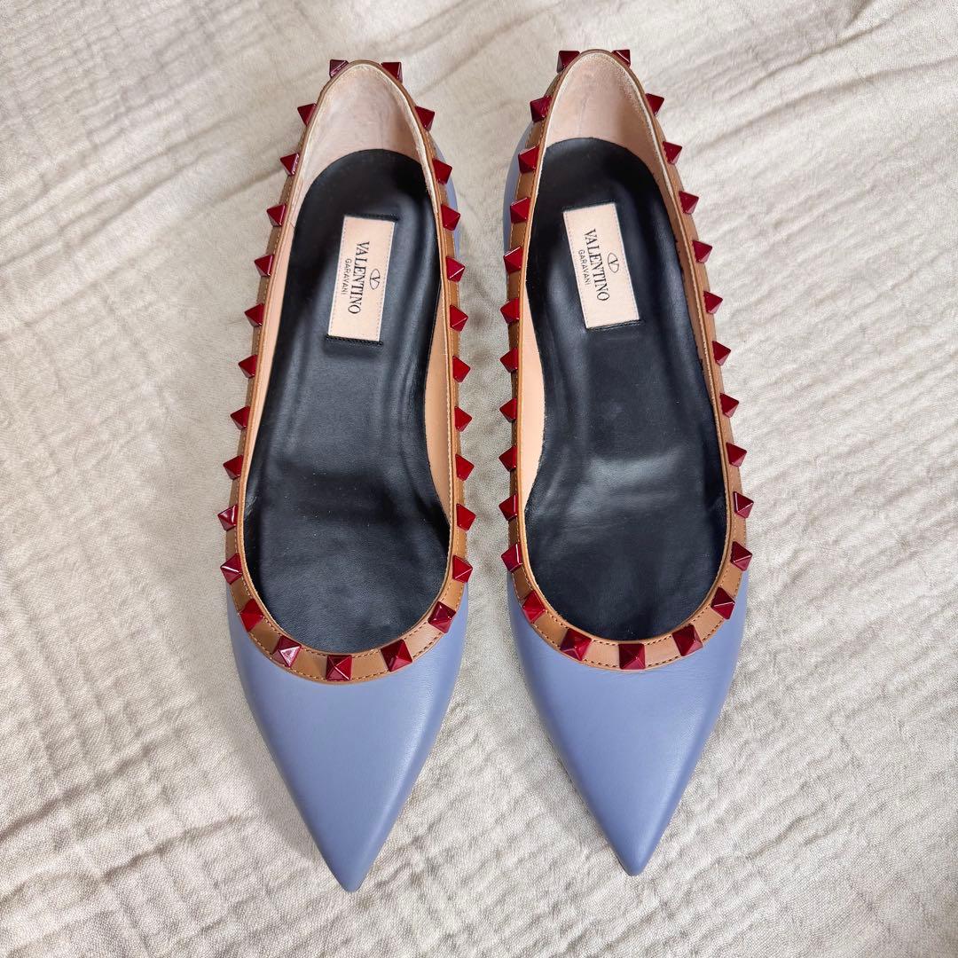 極美品　ヴァレンチノ　スタッズ パンプス　フラット