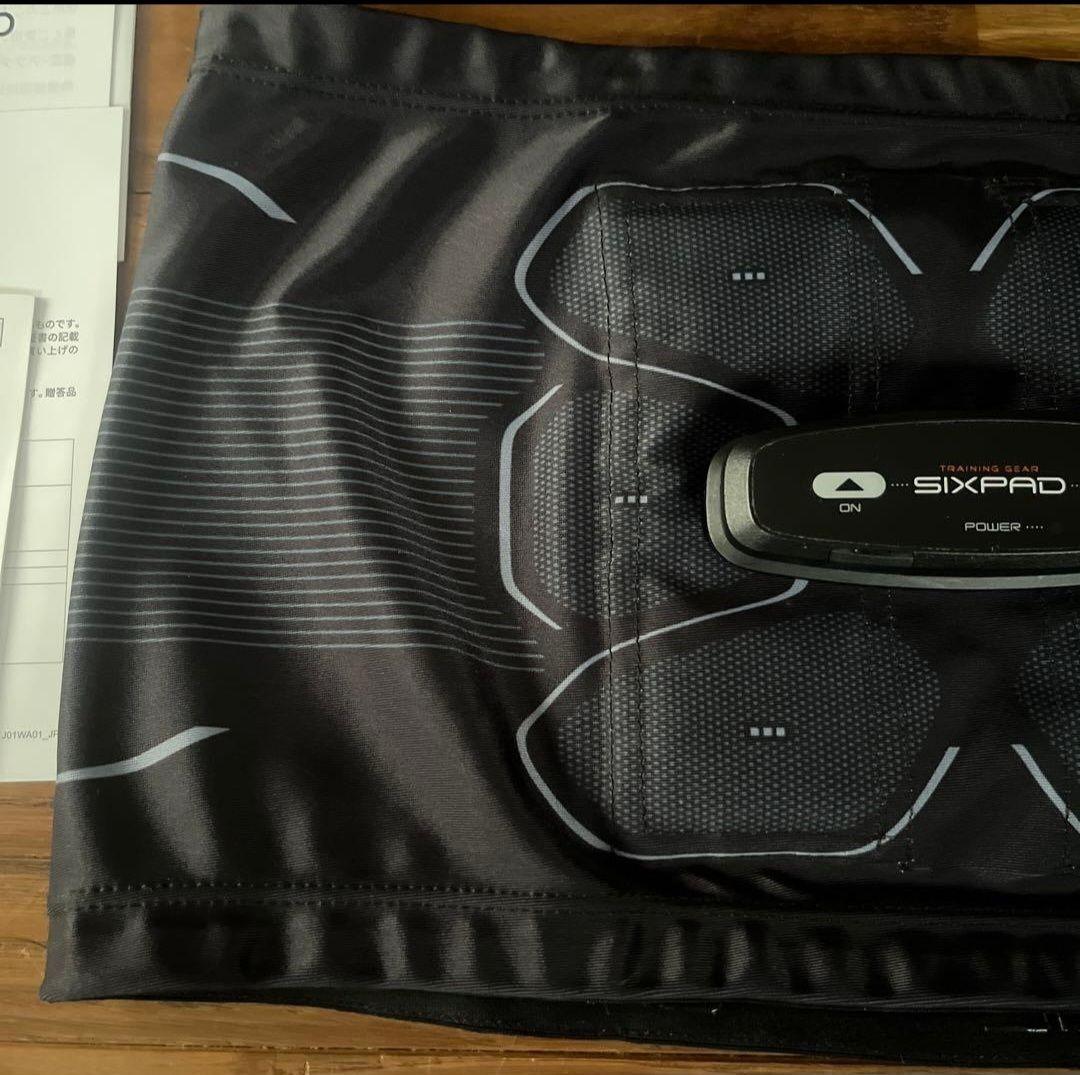 最終値下げ ほぼ未使用 シックスパッド パワースーツ アブズ