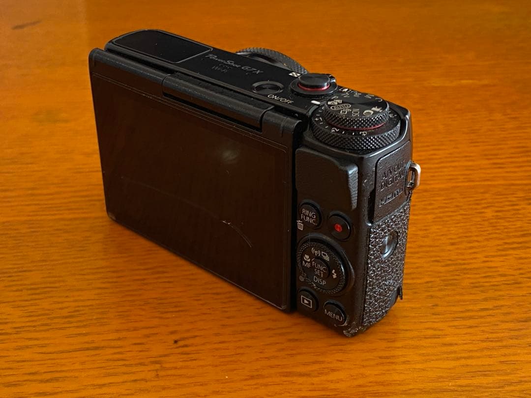 Canon PowerShot G7X 本体 充電器付 実働品 ジャンク扱い