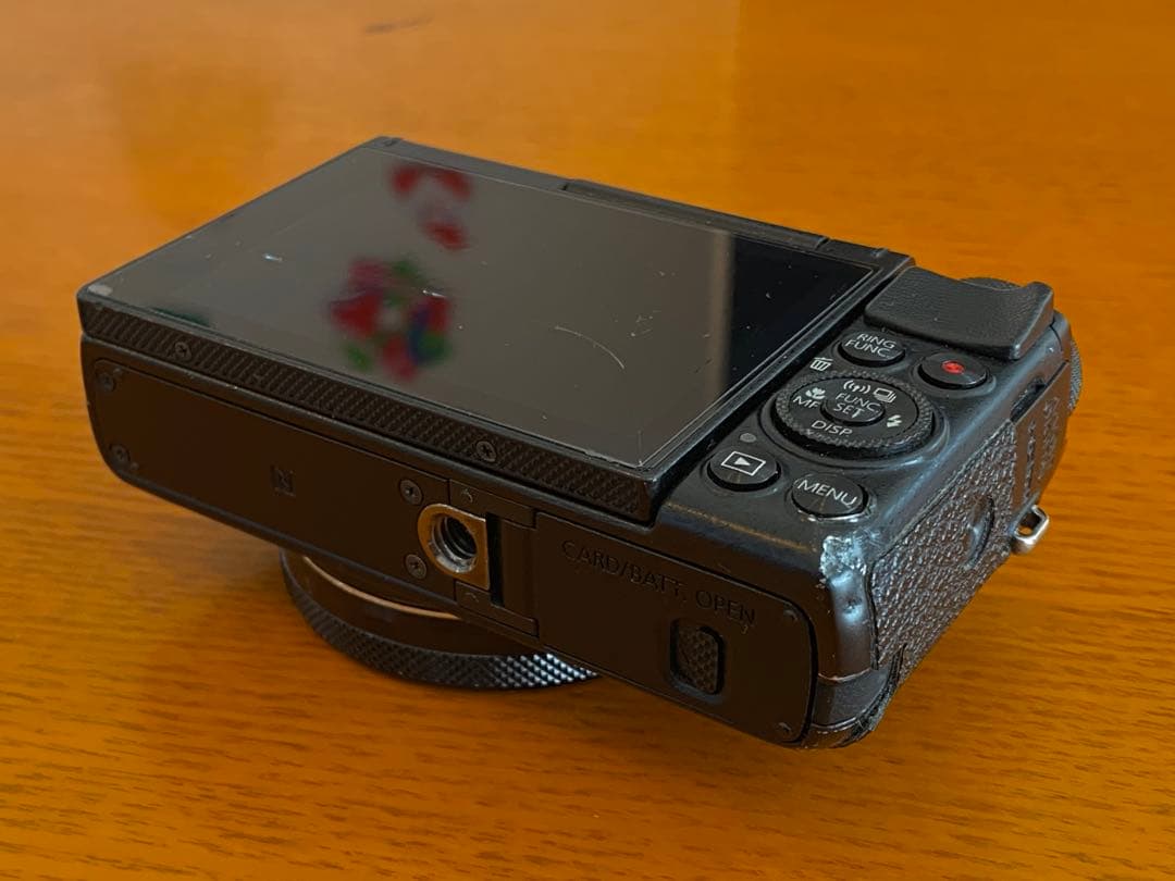 Canon PowerShot G7X 本体 充電器付 実働品 ジャンク扱い