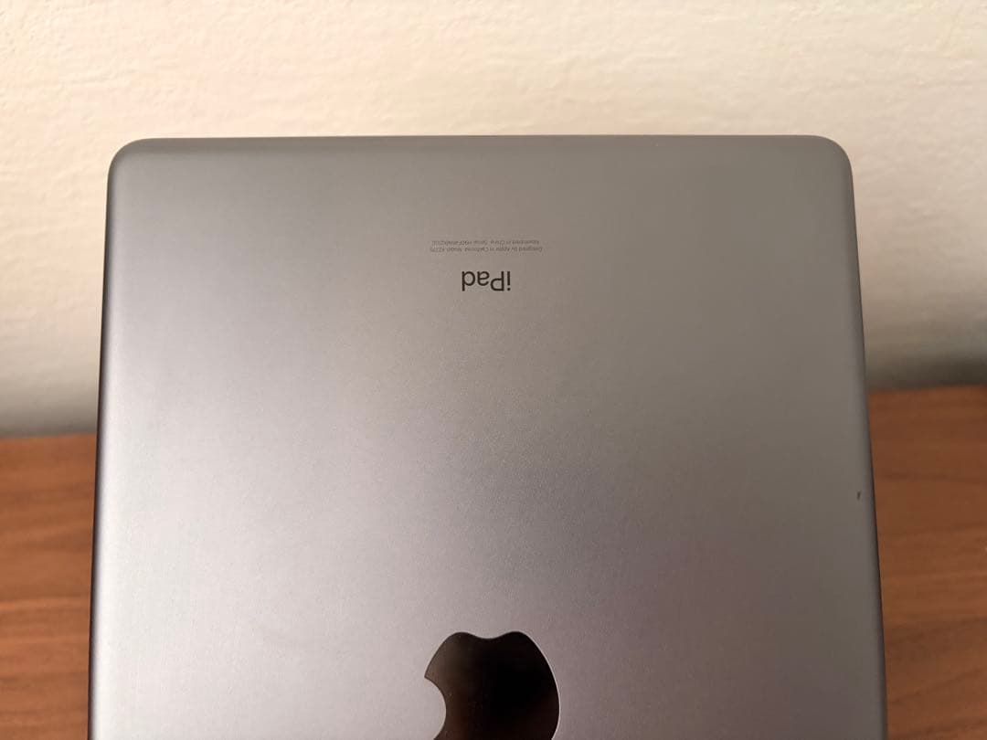 【動作確認済】iPad 10.2インチ 第8世代 Wi-Fi 32GB