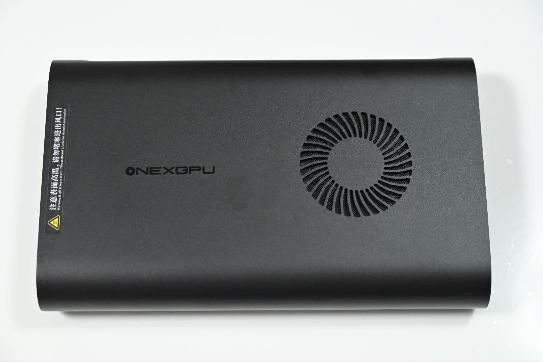 ONEXGPU RX 7600M XT 並行輸入 + OCuLinkケーブル