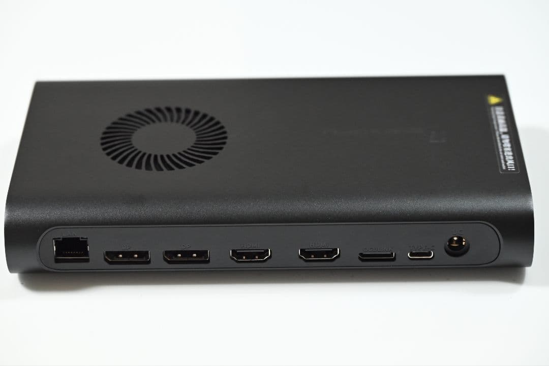 ONEXGPU RX 7600M XT 並行輸入 + OCuLinkケーブル