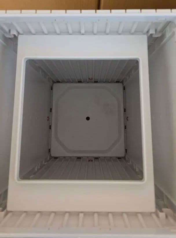 【送料込み】ZitA SQUARE ブラック&ホワイト 2個