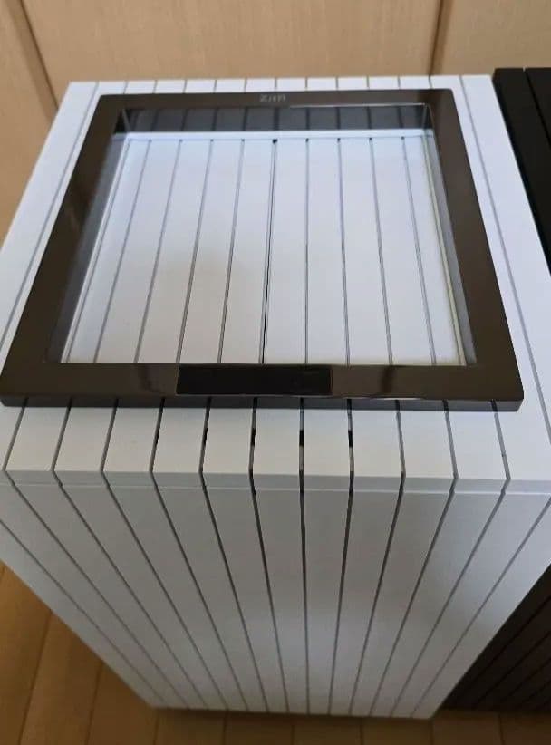 【送料込み】ZitA SQUARE ブラック&ホワイト 2個