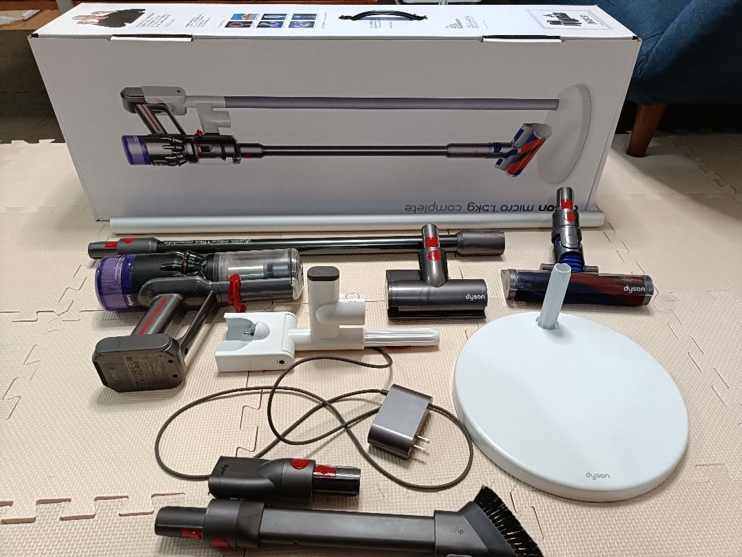 プ*ン様 Dyson SV21 micro1.5kg コンプリート 本体 充電ス