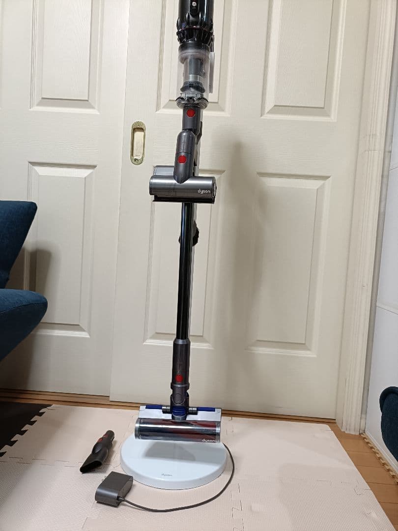 プ*ン様 Dyson SV21 micro1.5kg コンプリート 本体 充電ス