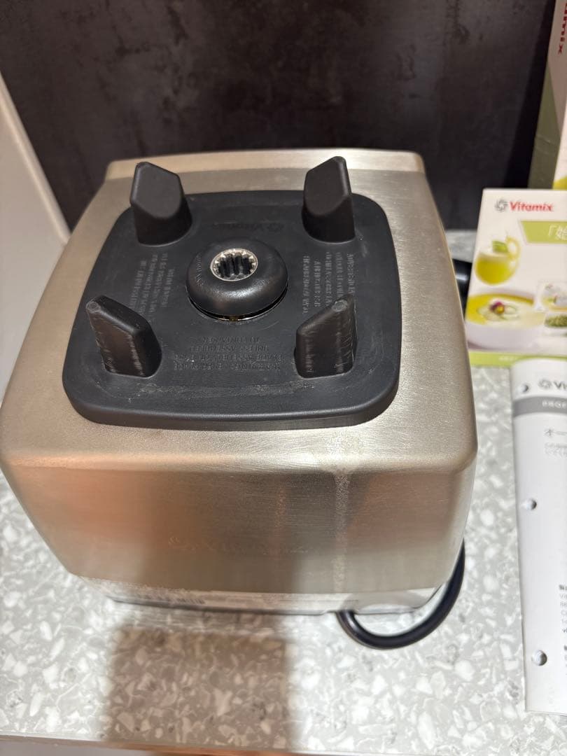 ジョセフさま専用　Vitamix Pro 500ステンレスシルバー　上位モデル