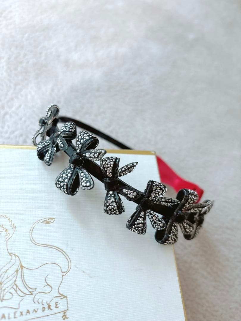 【美品】ALEXANDRE DE PARIS 7連リボン カチューシャ ブラック