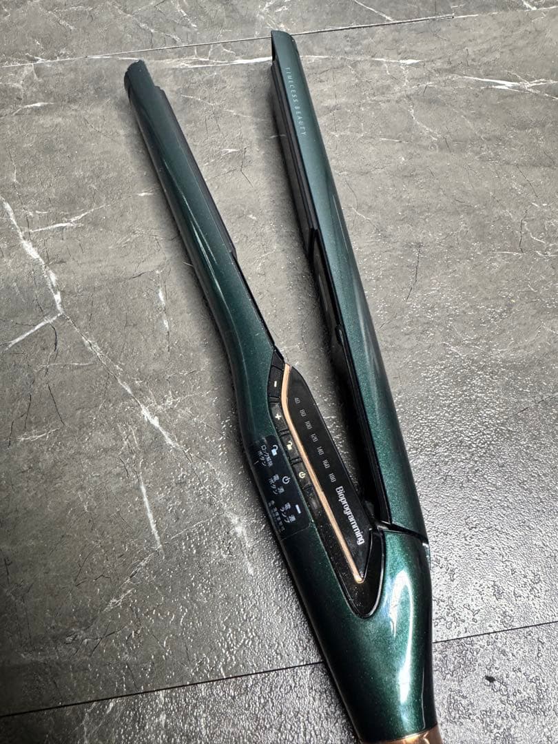 【送料無料】リュミエリーナ　ヘアビューロン7D Plus ストレートアイロン