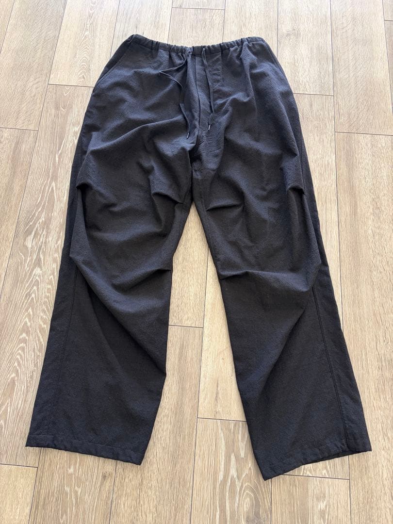 美品 24ss comoli ウールニータック チャコール　希少サイズ 1