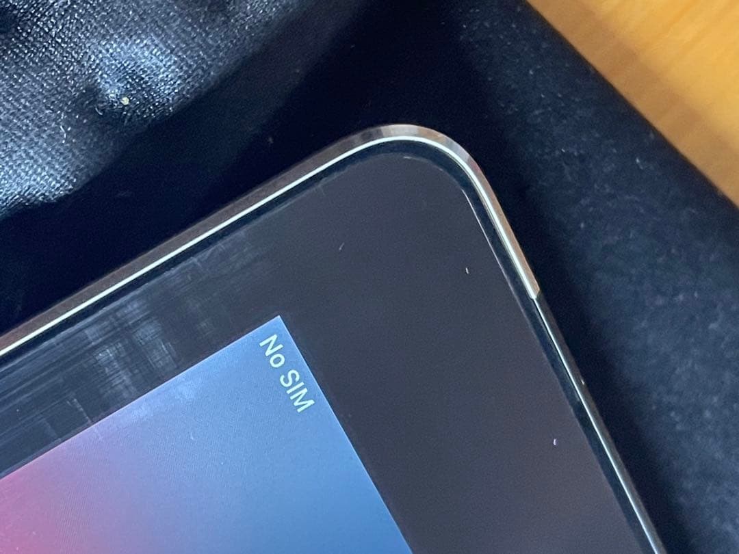 iPad Air2 9.7インチ シルバー セルラーモデル 64GB 動作確認済