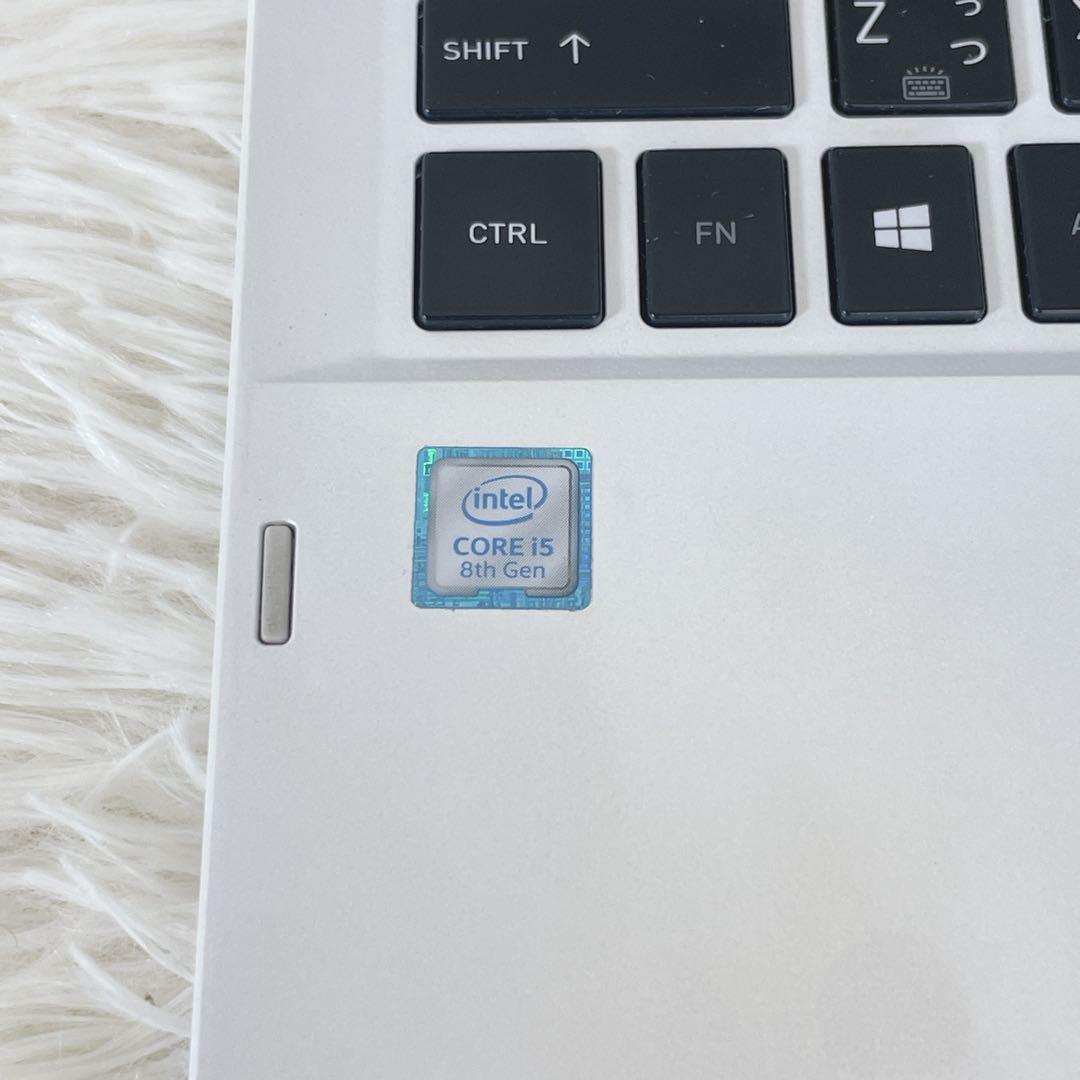 Windowsノート本体 TOSHIBA Dynabook VZ62/FS i5-8250U