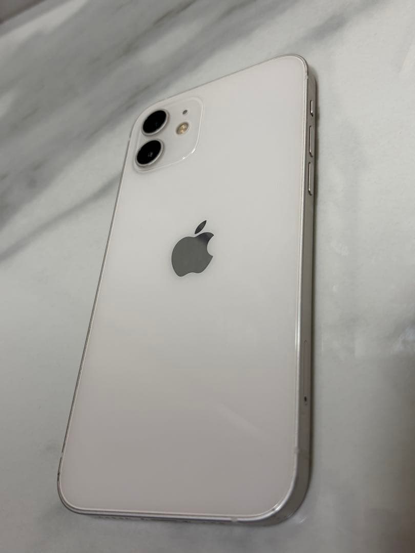 Apple iPhone12 128GB ホワイト 本体
