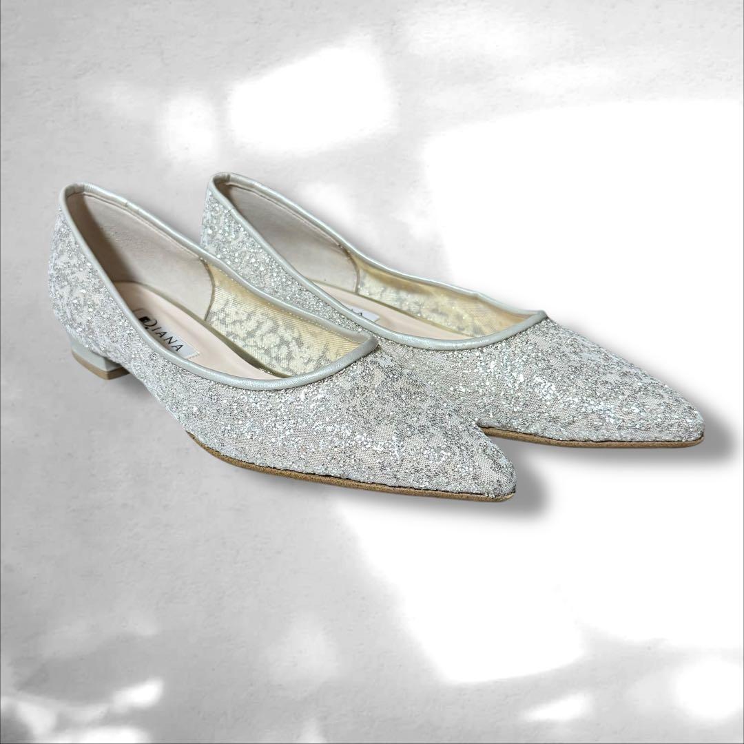 DIANA グリッターチュール　ロングノーズフラットシューズ　プラチナ　23.5
