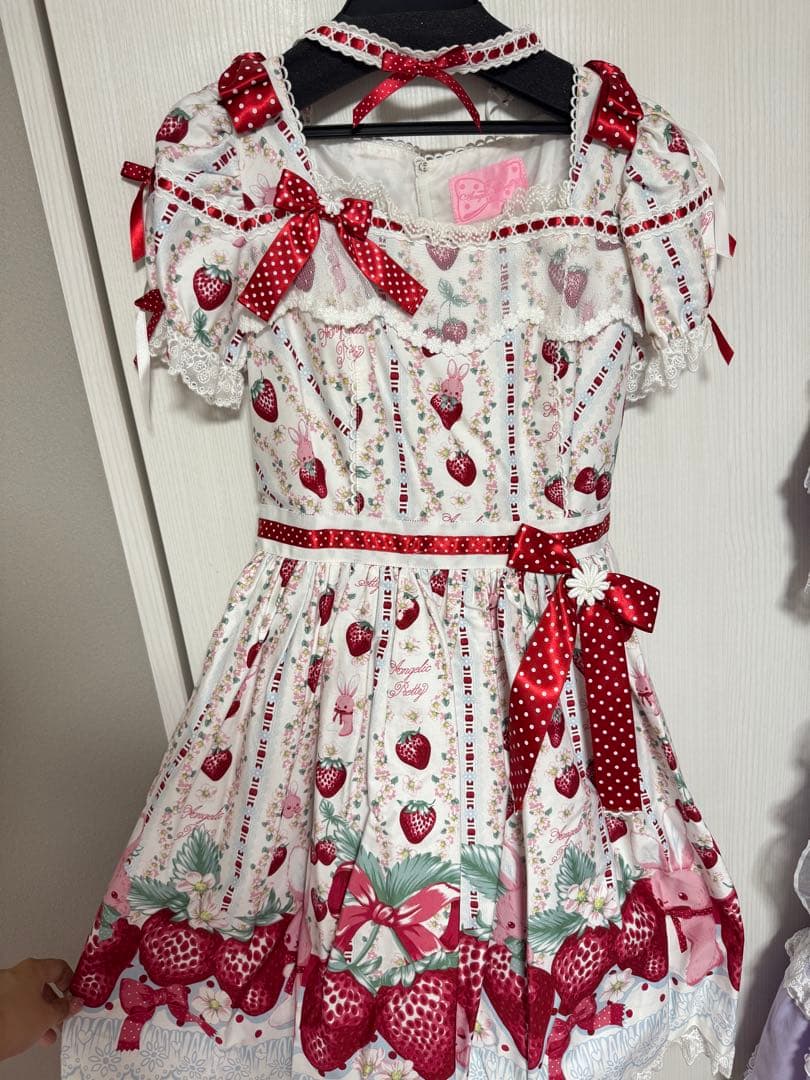 【期間限定値下げ】Little bunny strawberry