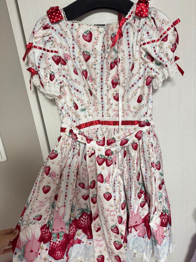 【期間限定値下げ】Little bunny strawberry