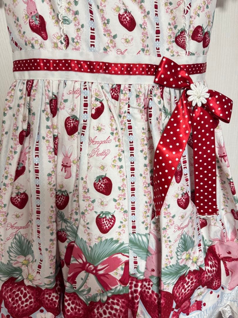 【期間限定値下げ】Little bunny strawberry