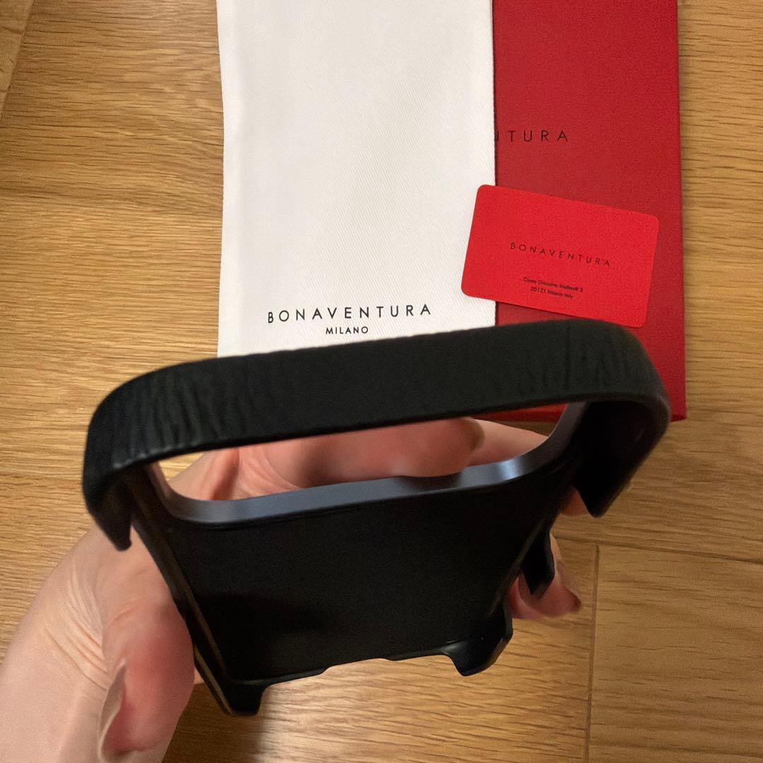 超美品★ボナベンチュラ　iPhone17Proケース ゴールド金具