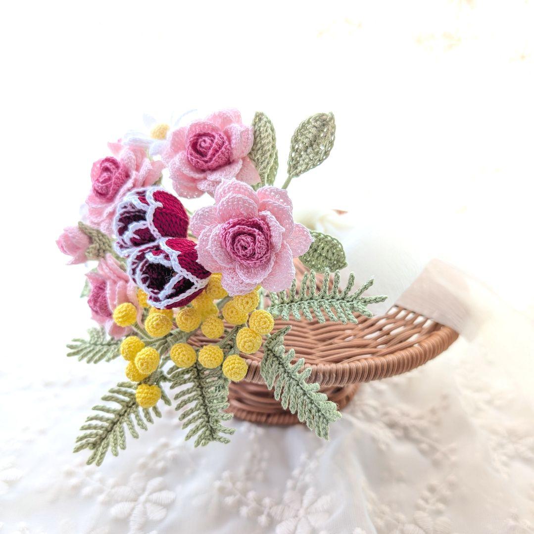 【シクラメン】ティッシュボックスカバー(ブルー)☆レース編みのブーケ