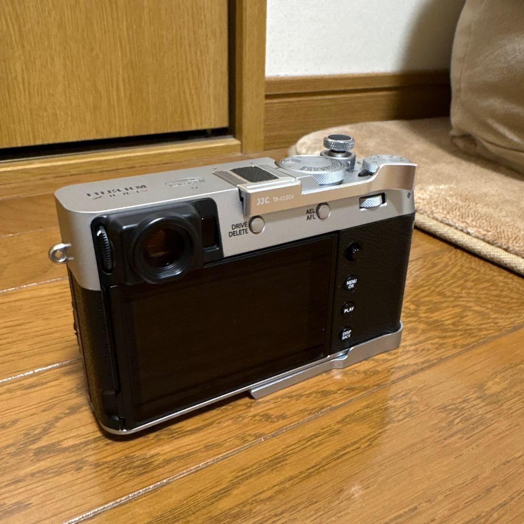 [美品]FUJIFILM X100V ショット数3600