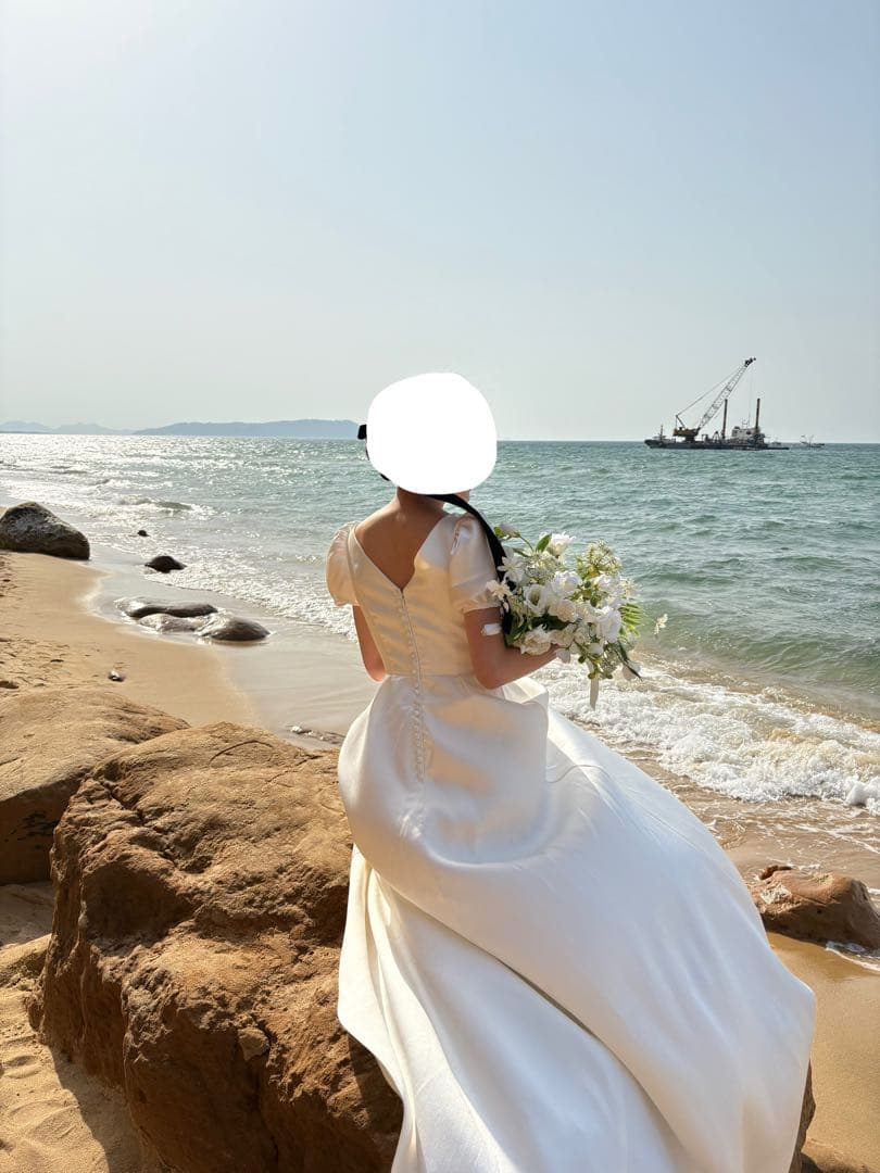 【前撮り】ウェディングドレス　パフスリーブ