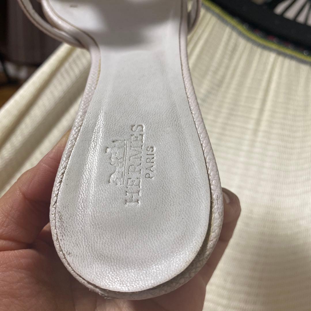 HERMES レザーサンダル ライトピンク クロスストラップ