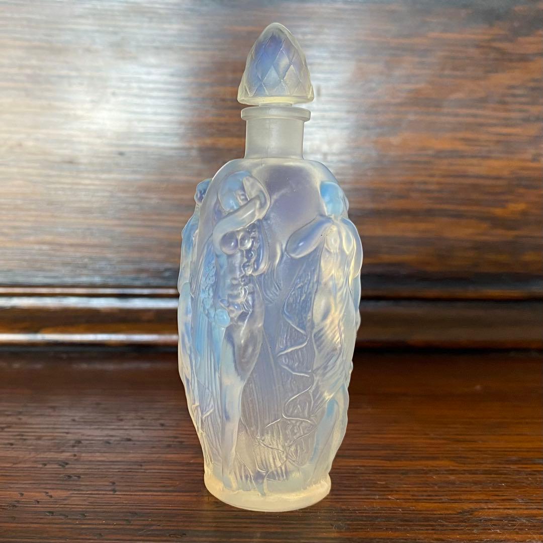 ロータス　フランスサビノガラス　アンティーク香水瓶　アール・ヌーヴォー