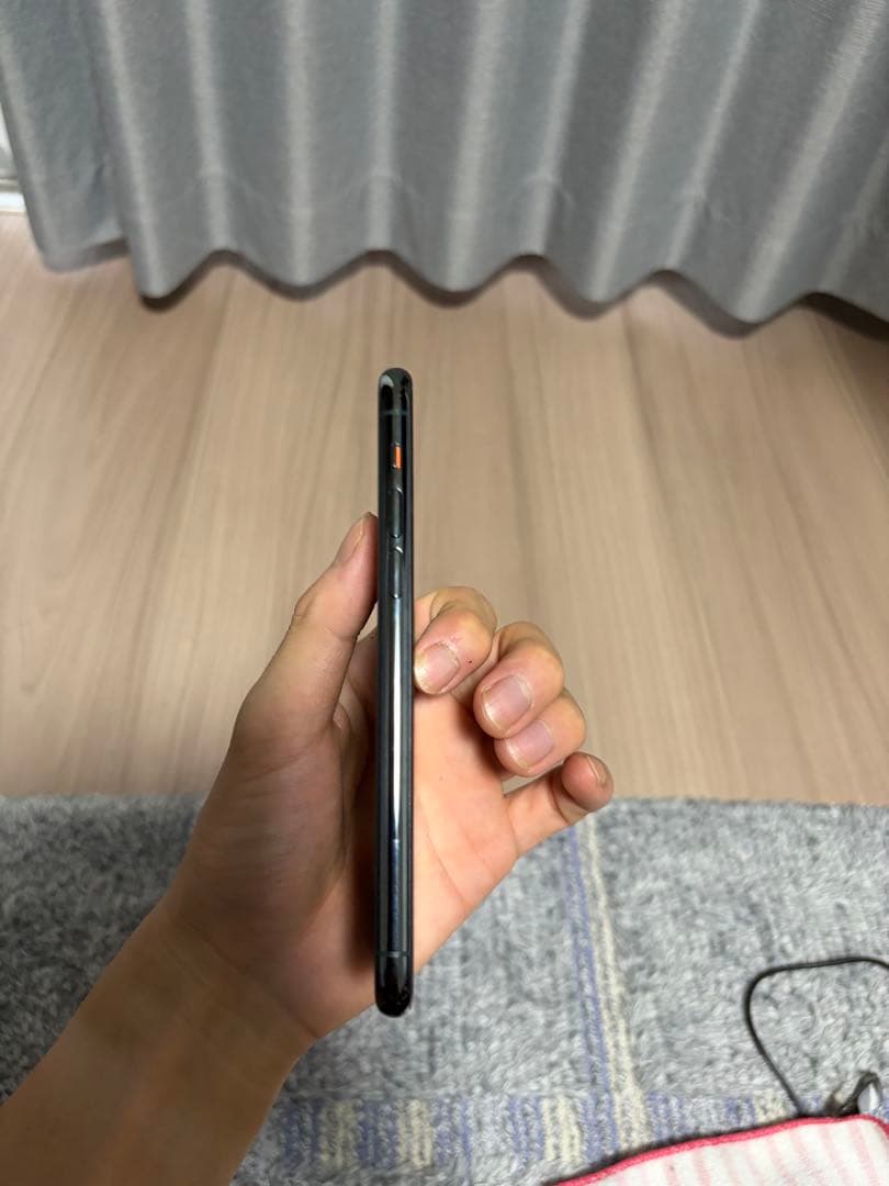 iPhone 11 Pro ミッドナイトグリーン 64 GB 本体