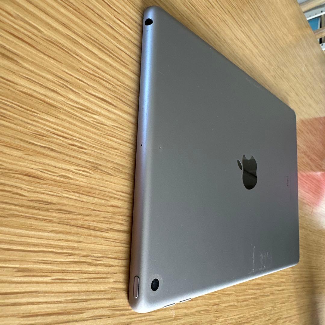 iPad本体 iPad MP2H2J/A 128GB