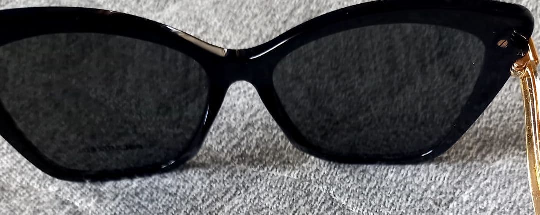未使用　ジミーチュウ　サングラス　SELBY G/S キャットアイ