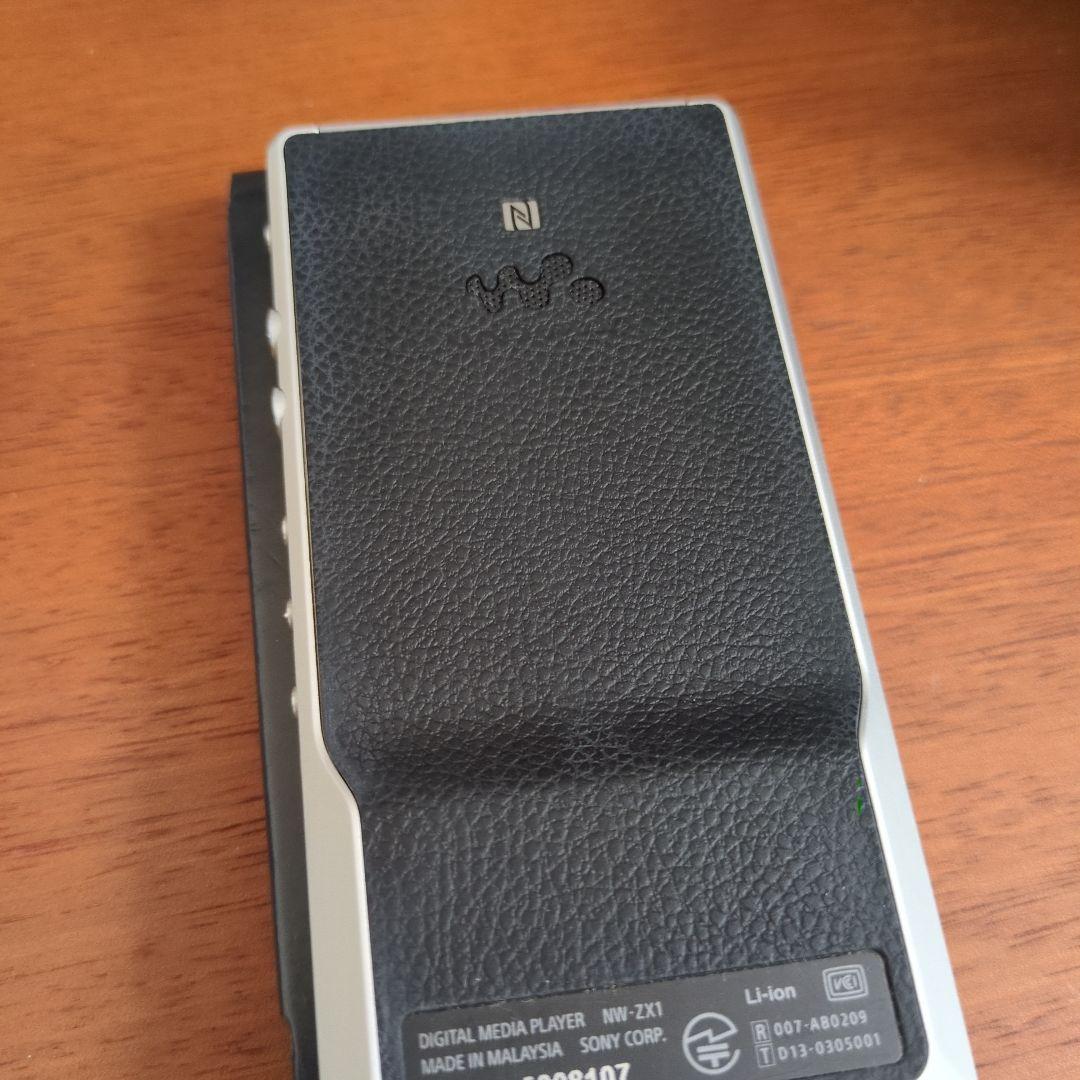 ポータブルプレーヤー Sony NW-ZX1