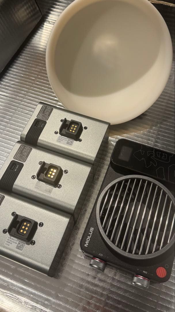 ZHIYUN MOLUS X100 純正バッテリー×3個付属