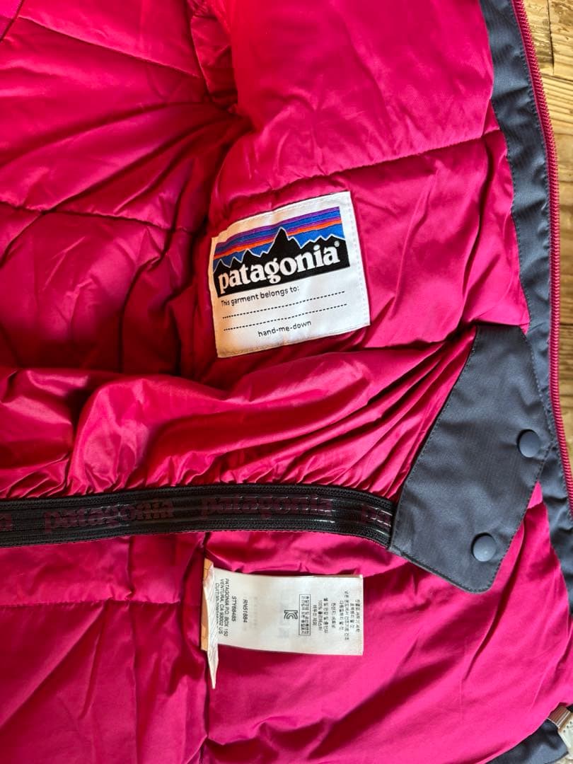 patagonia スノージャケット　 グレー/ピンク キッズ12才