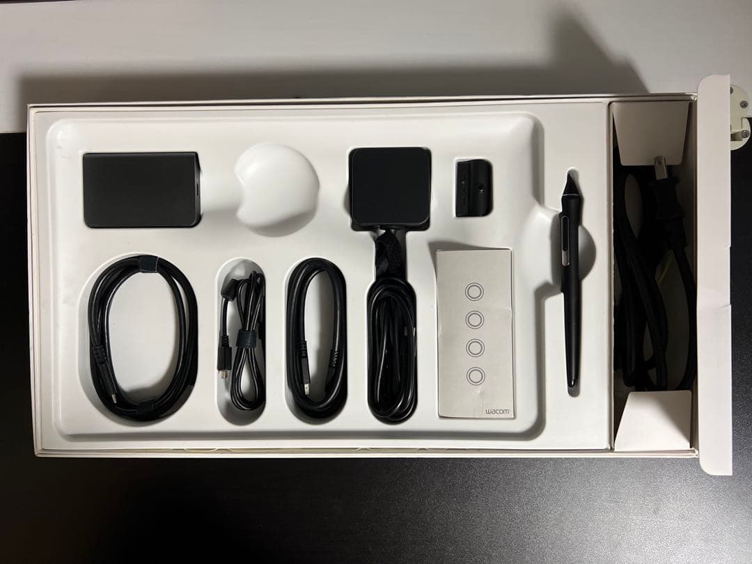 液タブ Wacom Cintiq Pro 13 TDTH-1320/AK0