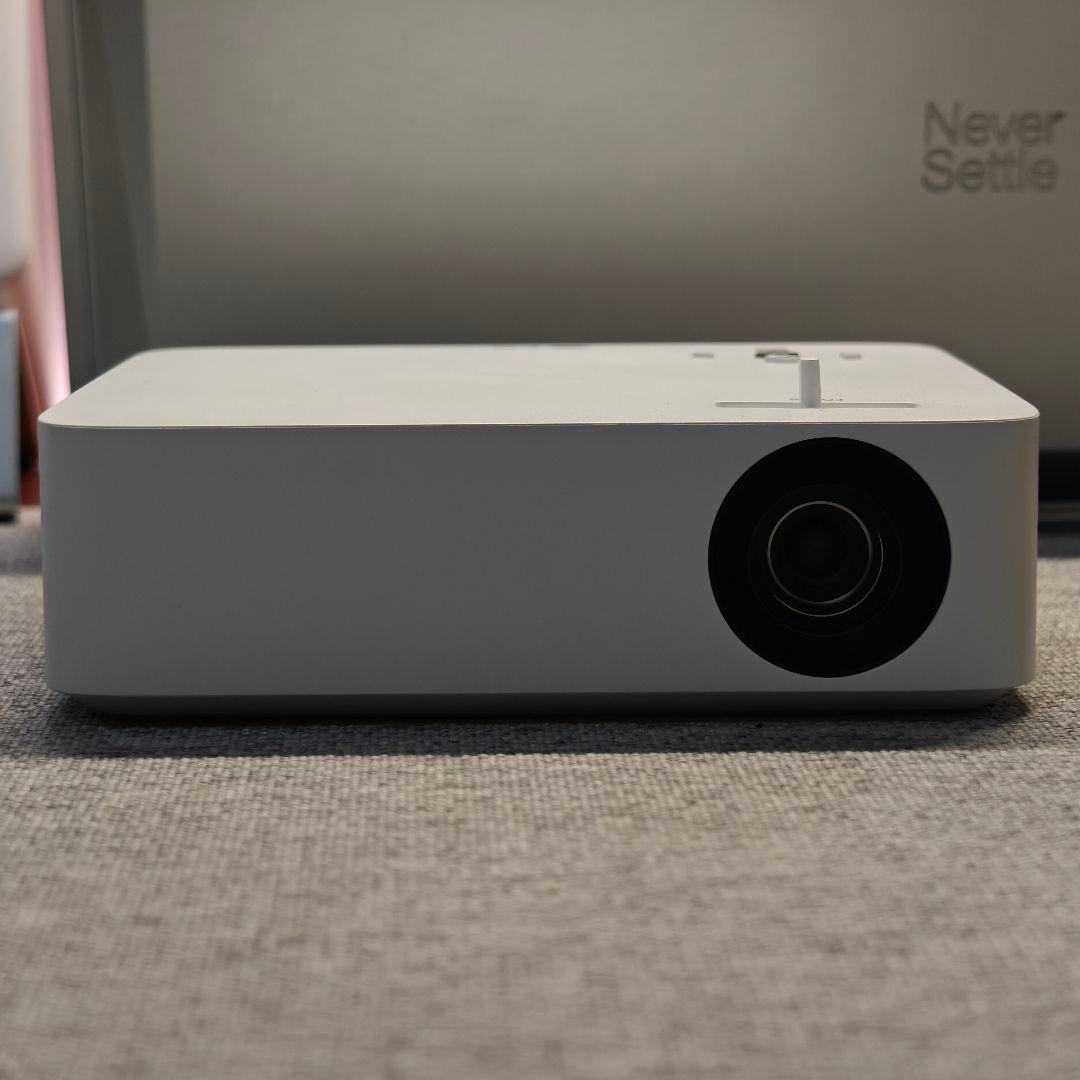 【超美品】LG CineBeam PH30N プロジェクター