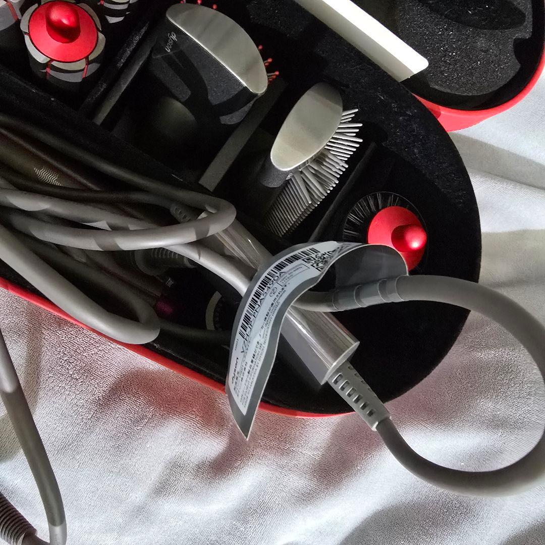 Dyson Airwrap ヘアドライヤー 赤　トラベルポーチ付き