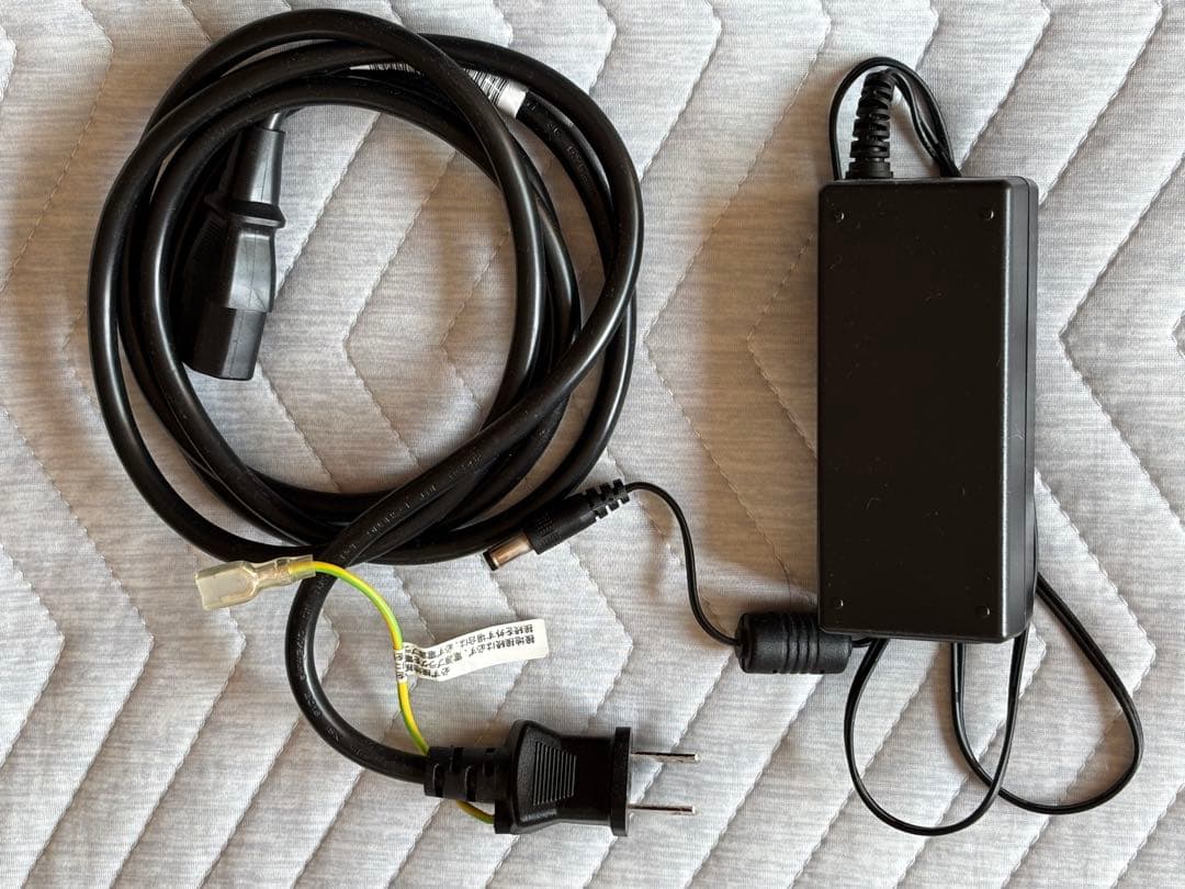 HP 27fw 27インチ広視野角IPSパネル（ホワイトwith Audio）