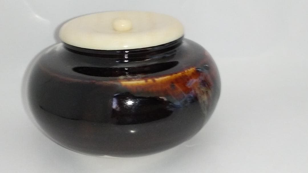 桶谷定一 大海茶入 仕覆 亀甲龍紋緞子 茶道具 共箱 茶入 新品 未使用 保管品