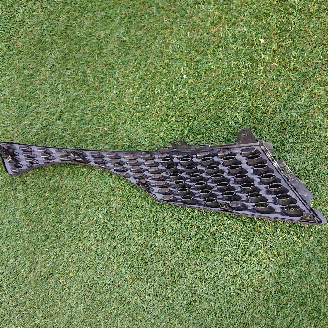 もえぴさん専用　ジューク　フロントグリル　センター・サイドグリル　前期　エンブ