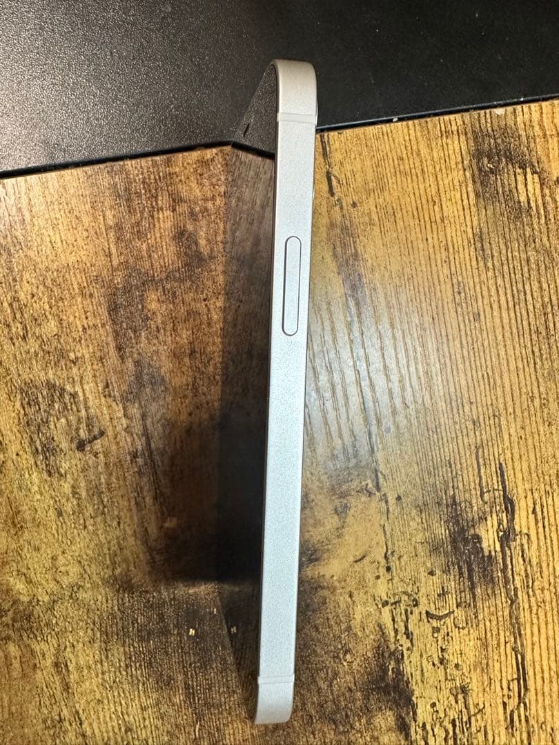 iPhone12mini ホワイト64GB