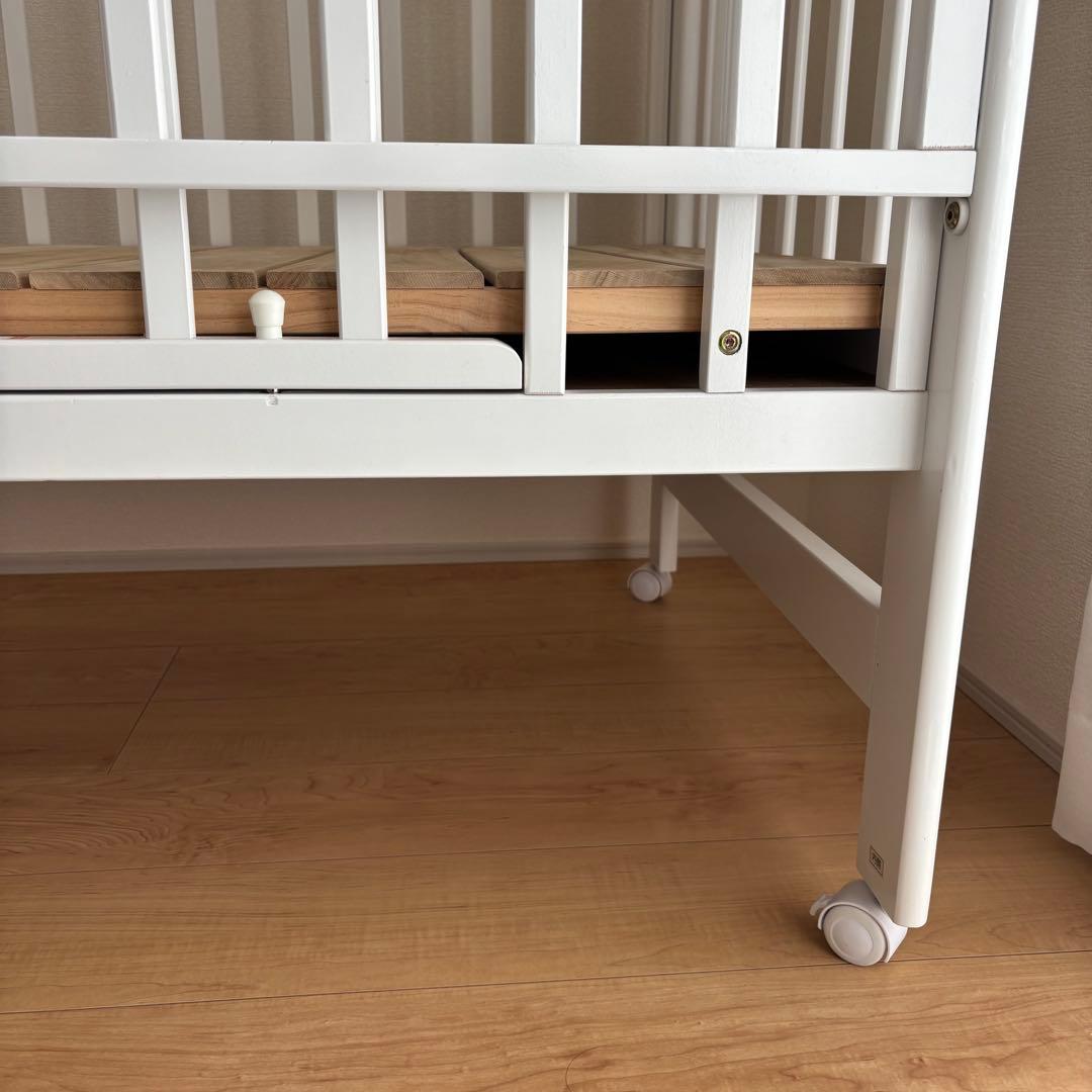 KATOJI レギュラー　ベビーベッド　ハイタイプ　ホワイト