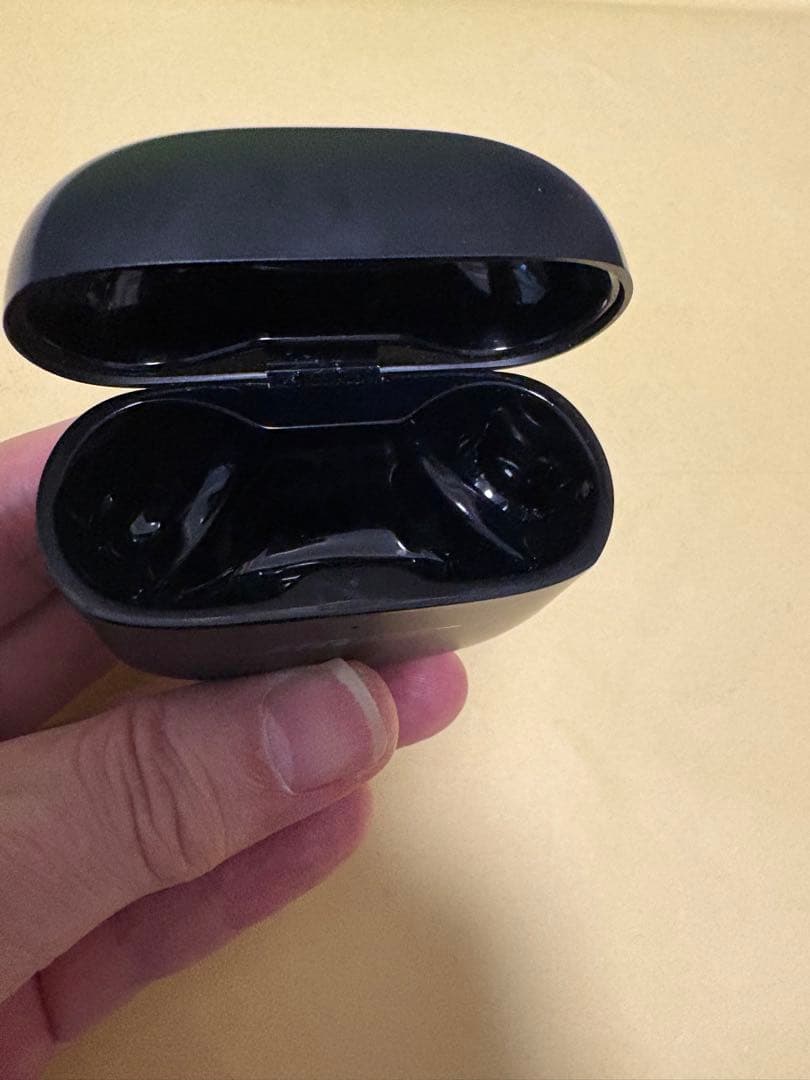 BOSE QUIET COMFORT ULTRA純正箱付(充電ケースと左耳のみ)