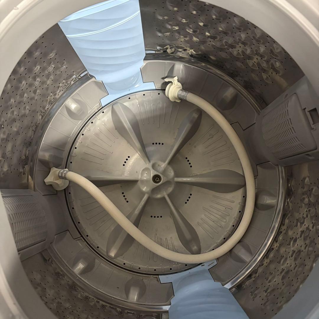 688 極美品　2023年製　洗濯機　容量8kg 家庭向　一人暮らし　冷蔵庫も有