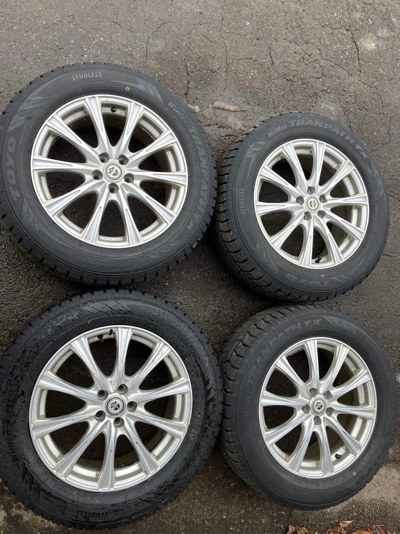 ミキさん用トーヨータイヤ225/60R17スタッドレスホイールセット17 SUV