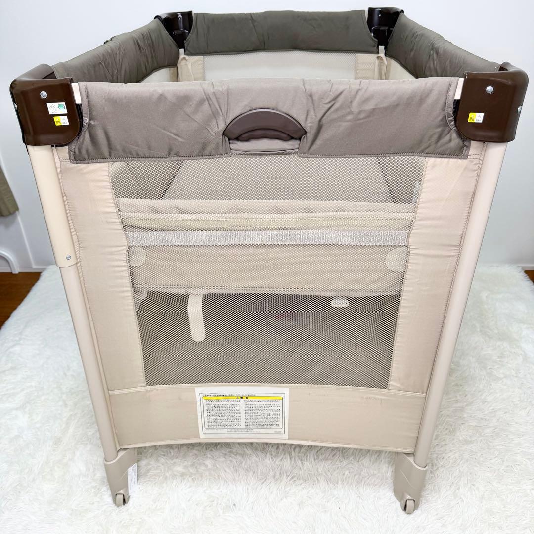 美品 Aprica ココネルエアー 折り畳み ベビーベッド ココアブラウン
