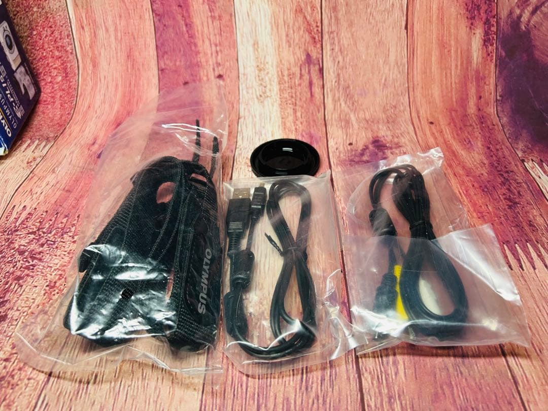 箱付き OLYMPUS オリンパス 40-150-mm デジタル ミラーレス一眼