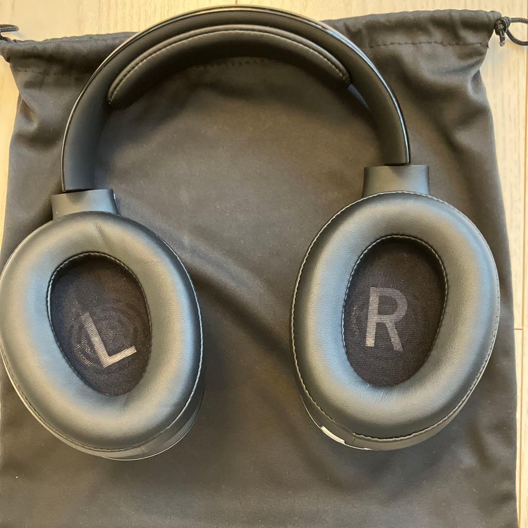 フィーナ　メルセデスベンツ　ワイヤレスヘッドホン1個